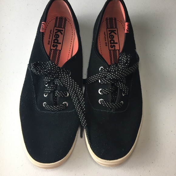 Keds | Females size 7, color black. - Picture 9 of 10
